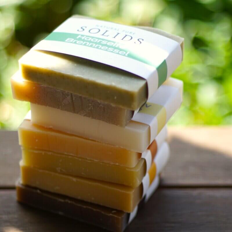 Haarseifen im Set von Natural Pure Solids ohne künstliche Zusätze wie Farbstoffe oder Duftstoffe, Naturseife handgemacht für die Haare